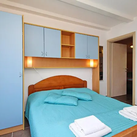 Apartment Osmanovic Baska (Krk)